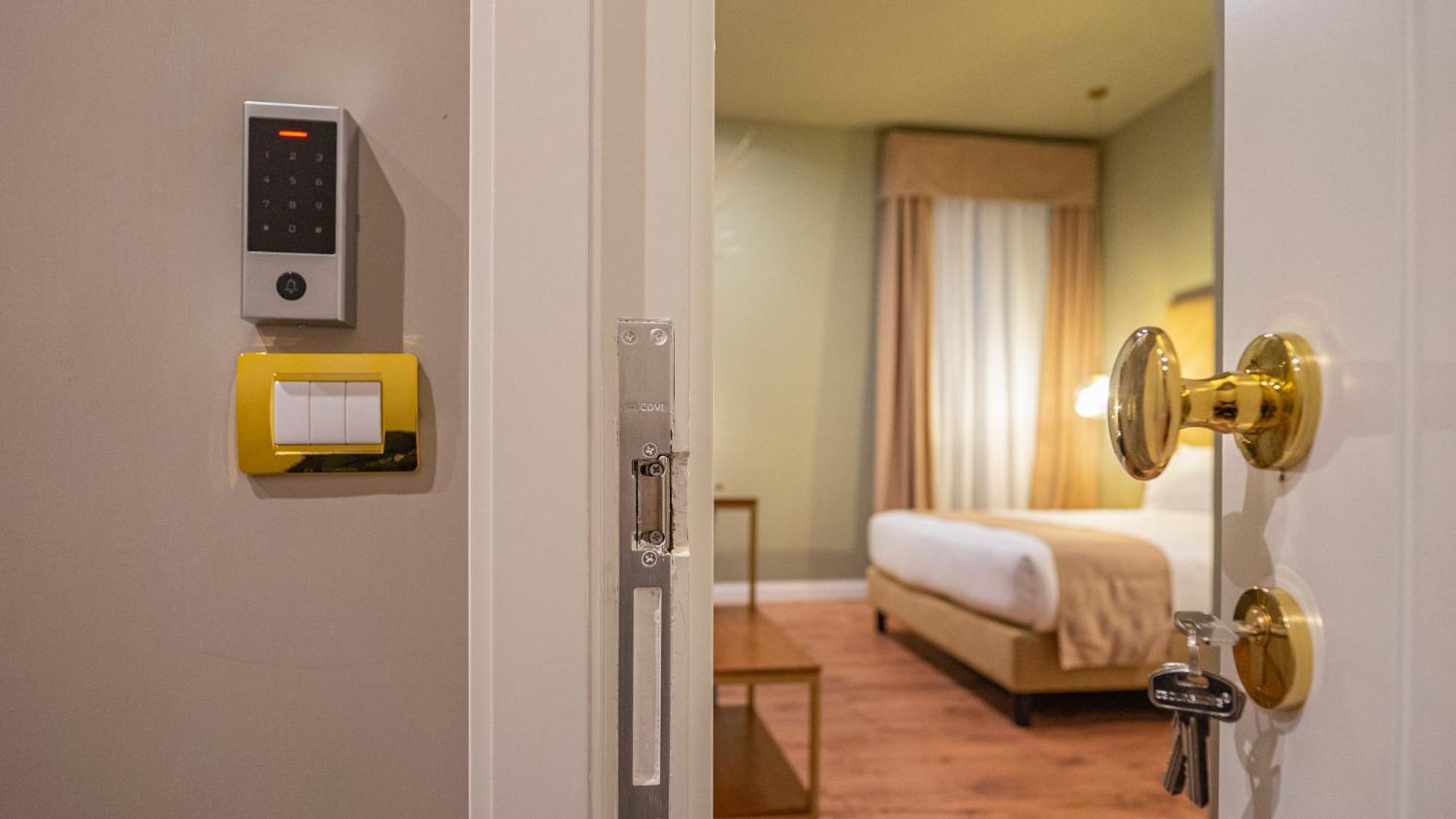 Navona Comfort Rooms Rom Exteriör bild